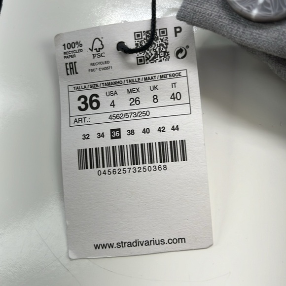 New Stradivarius Relaxed Dad Style Pant Pleat High Rise Gray 4 Wide Leg trouser - Picture 5 of 9